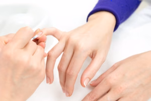 Gloss, Matte, or Natural Finish for Nail Design