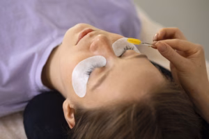choosing the right lash styles